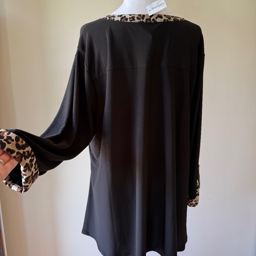 Dressbarn Women's Black Blouse with Cheetah Print Detail 2X NWT - Picture 4 of 8